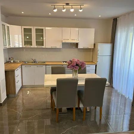 Sweet Lapat By El-pi Tours * Porat