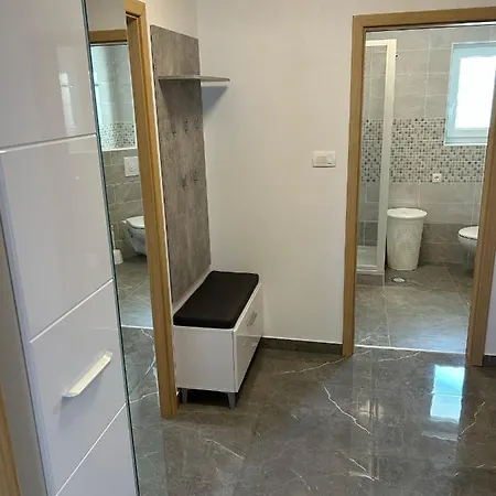 Apartman Sweet Lapat By El-pi Tours Porat