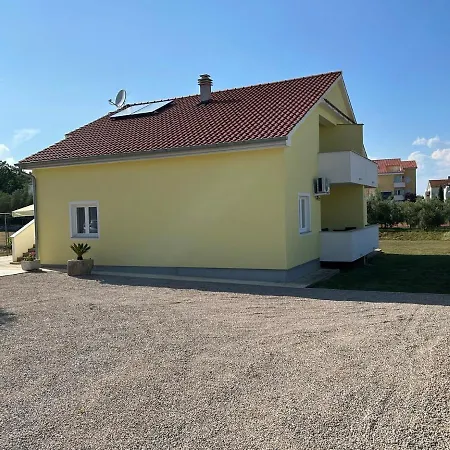 Apartman Sweet Lapat By El-pi Tours Porat