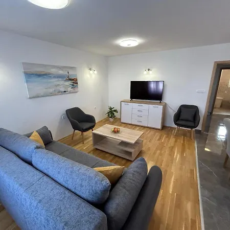 Sweet Lapat By El-pi Tours Porat