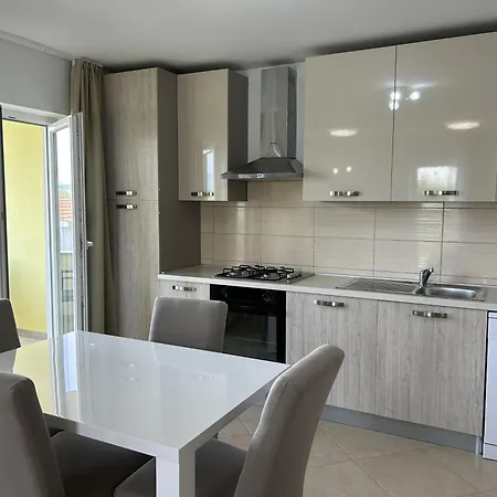 Sweet Lapat By El-pi Tours