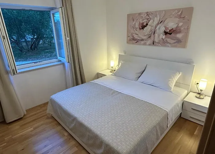 Apartman Sweet Lapat By El-pi Tours