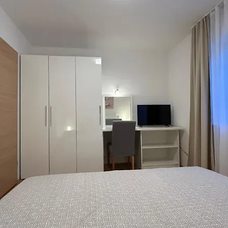 Sweet Lapat By El-pi Tours Porat (Krk)